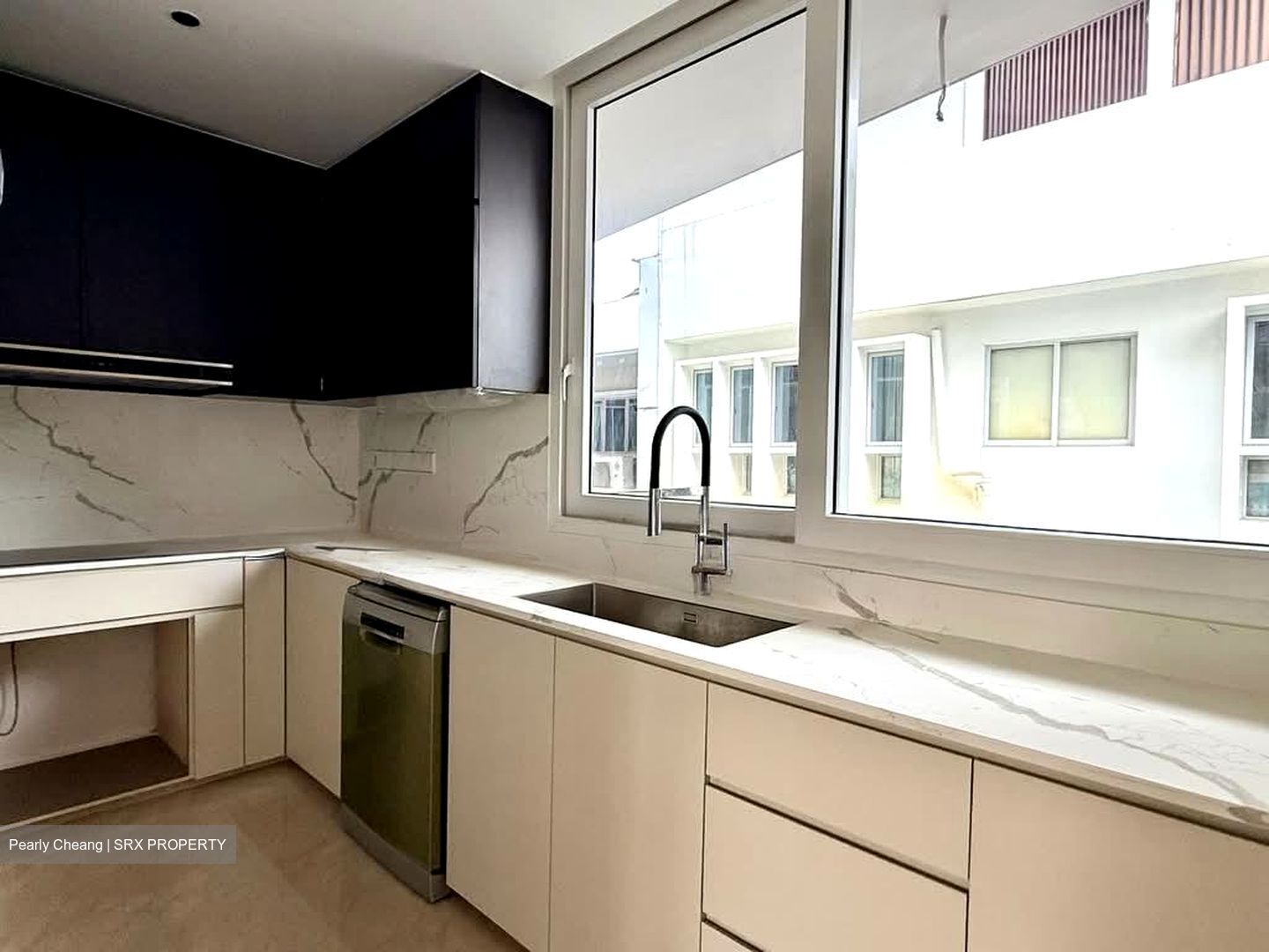 Lorong L Telok Kurau (D15), Terrace #556972821